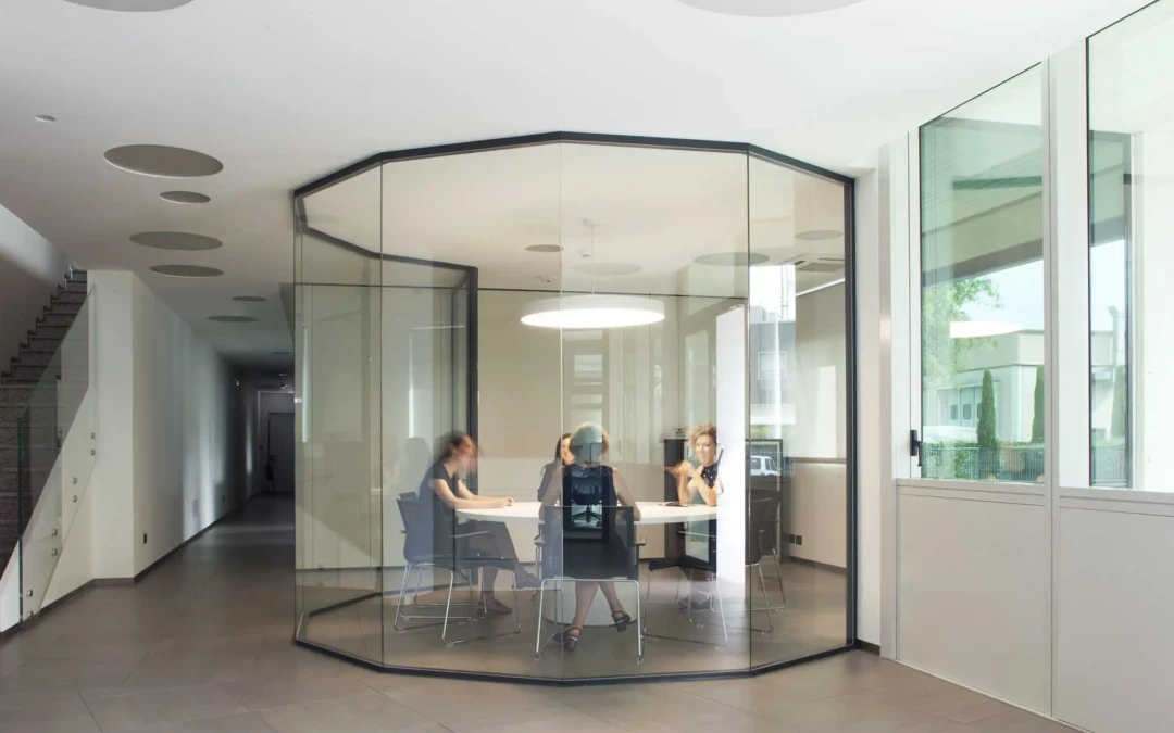 PROGETTARE CON I 5 SENSI: la visione di STL per creare benessere